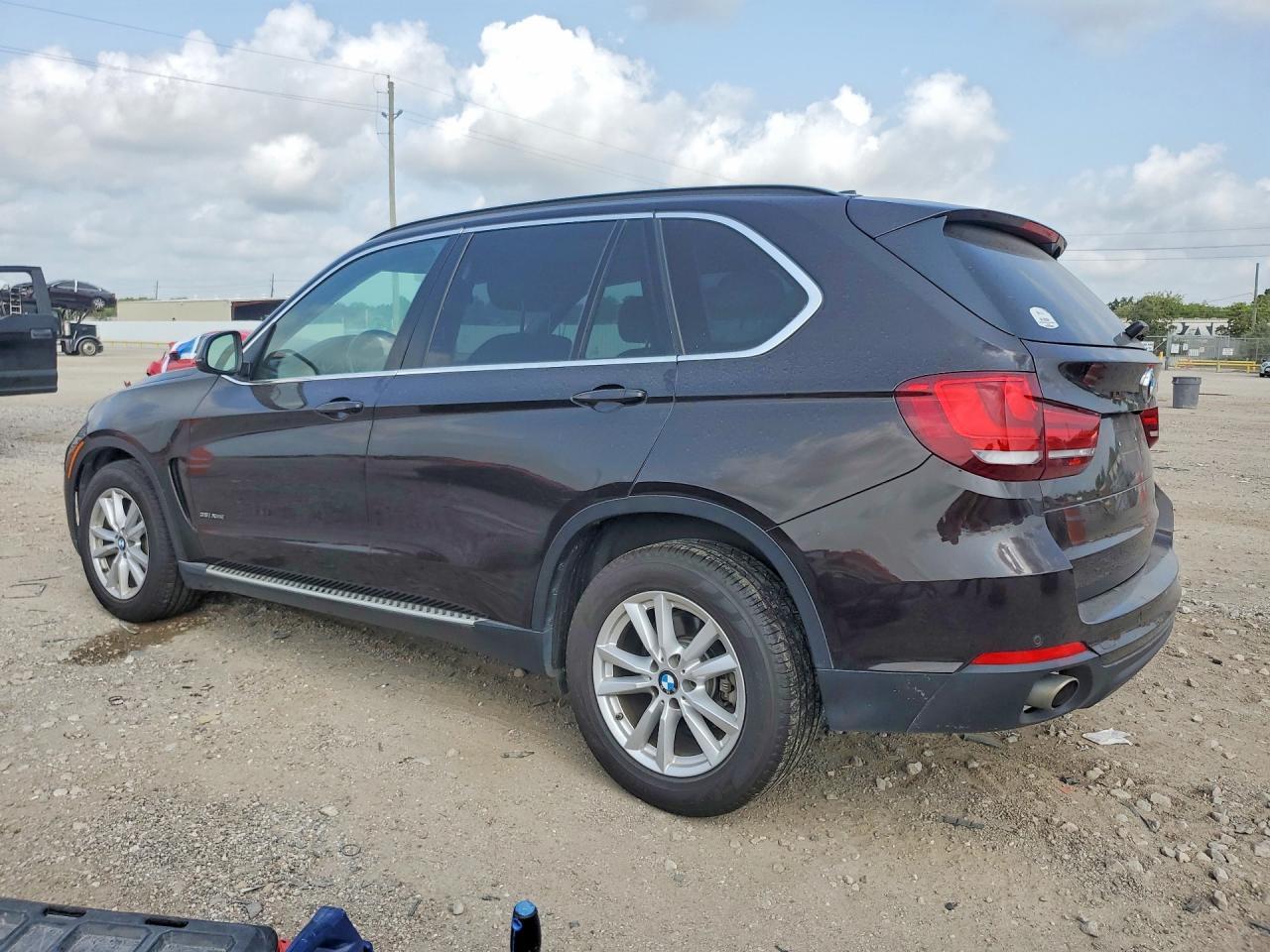 2015 BMW X5 xDrive35I - zdjęcie 2