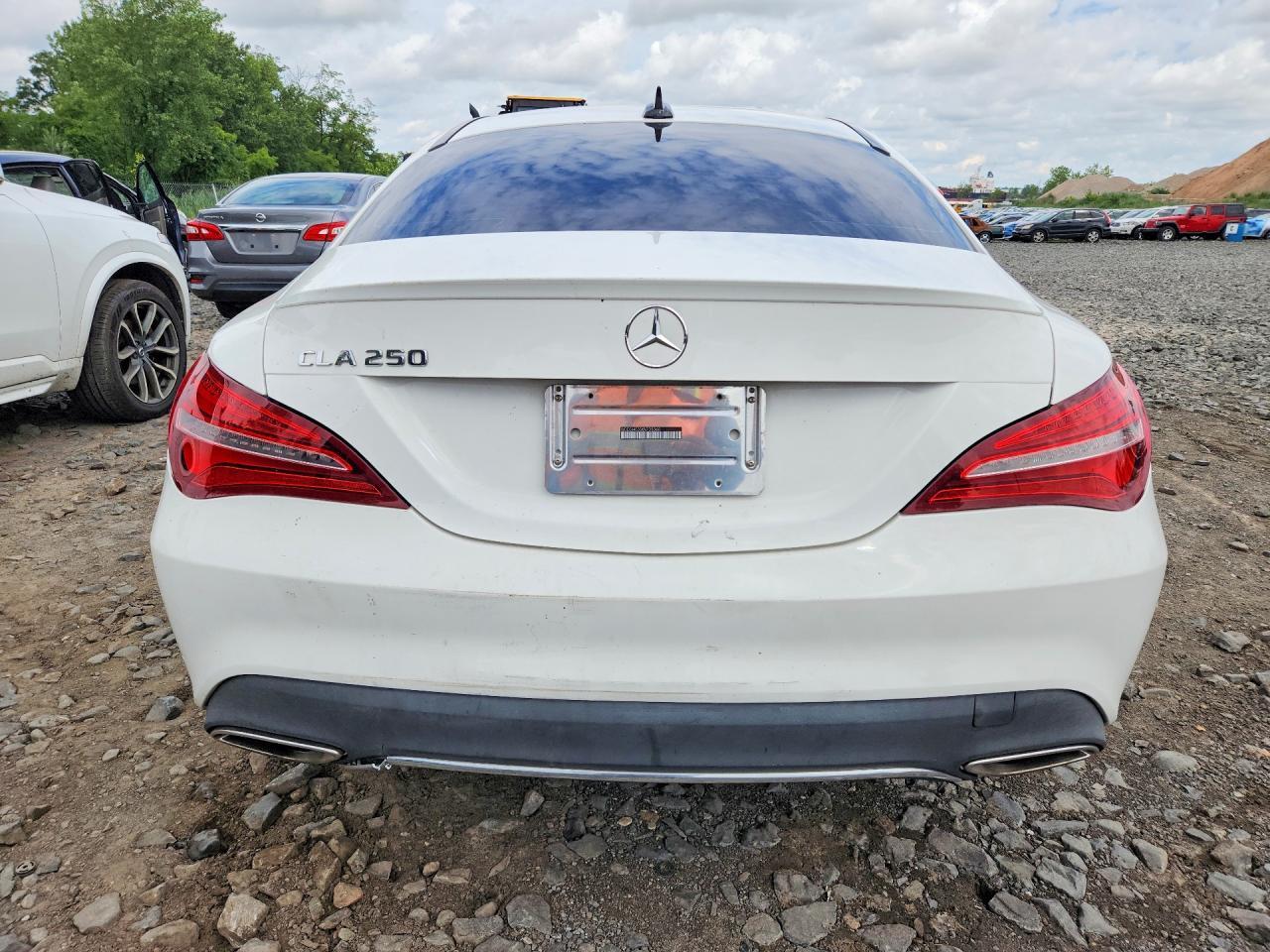 2019 Mercedes-Benz Cla 250 - zdjęcie 6