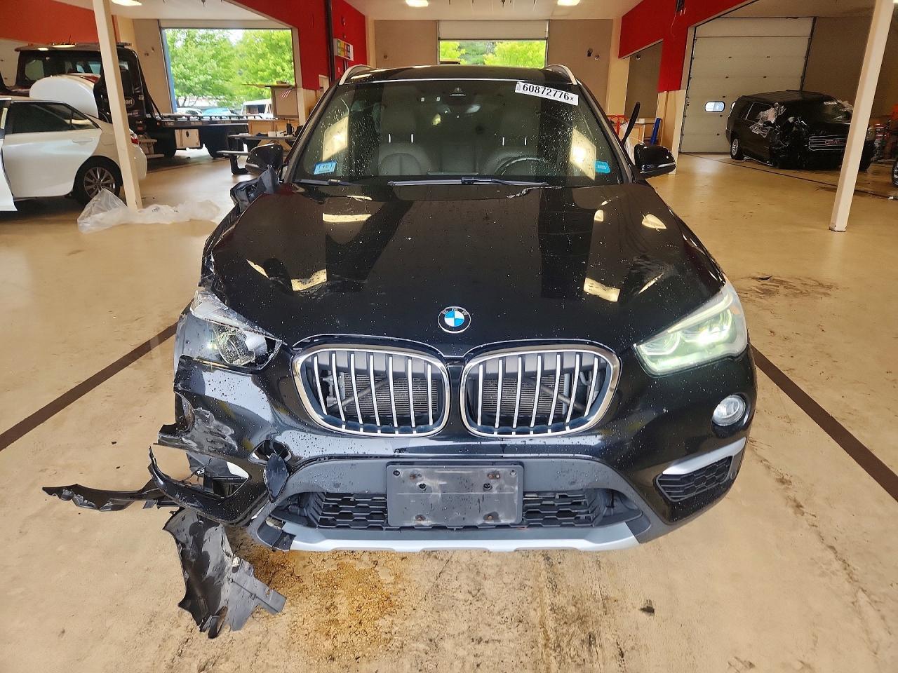 2017 BMW X1 xDrive28I - zdjęcie 5