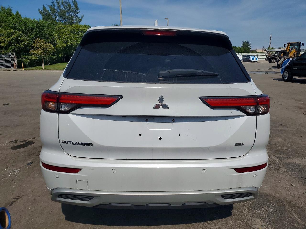 2024 Mitsubishi Outlander Sel - zdjęcie 6