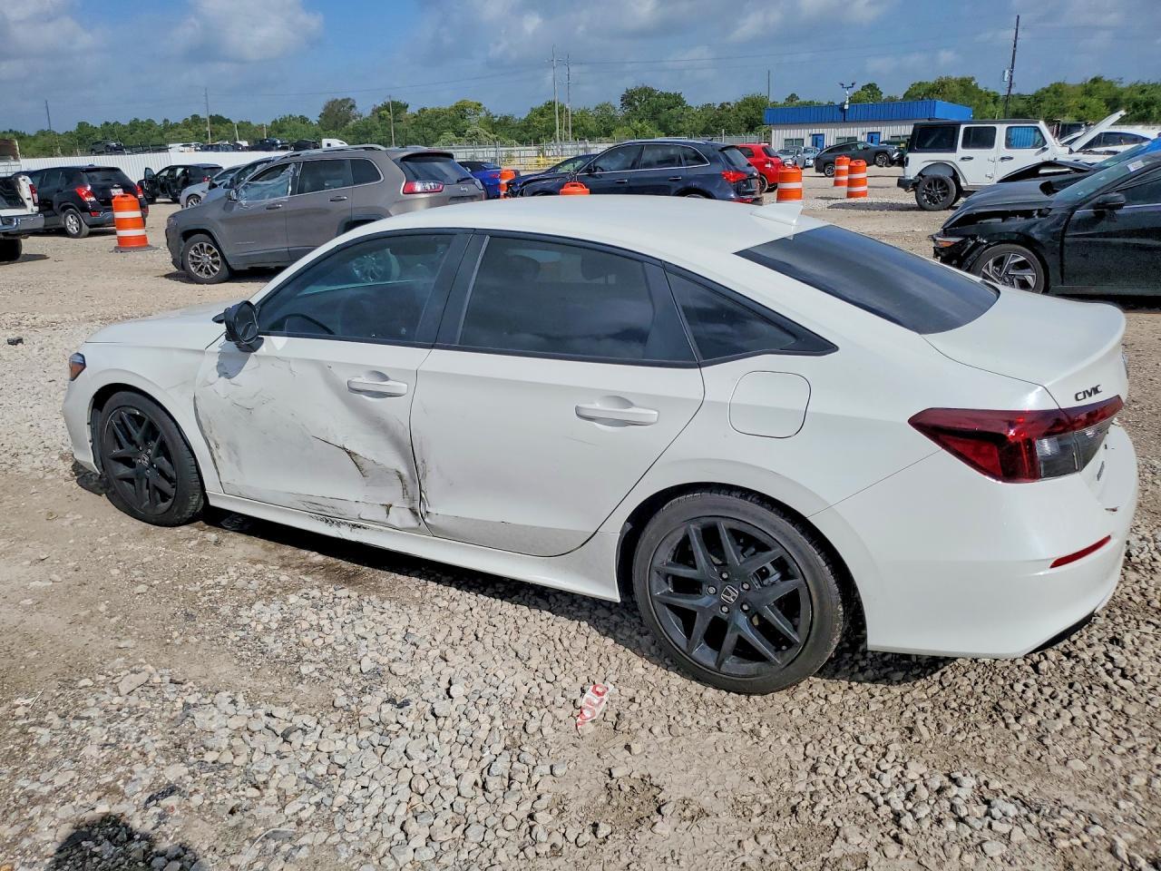 2026 Honda Civic Sport - zdjęcie 2