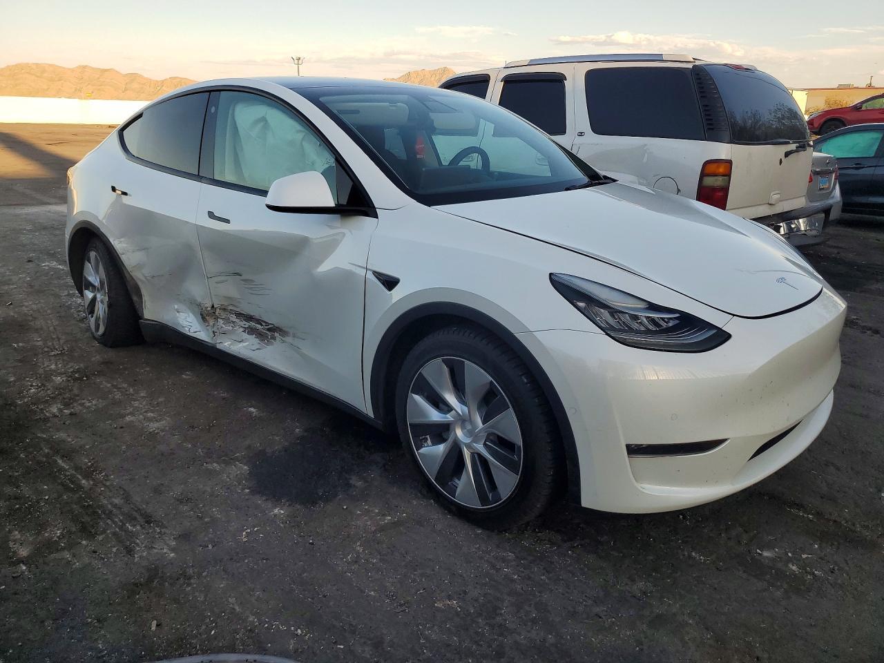 2021 Tesla Model Y - zdjęcie 4