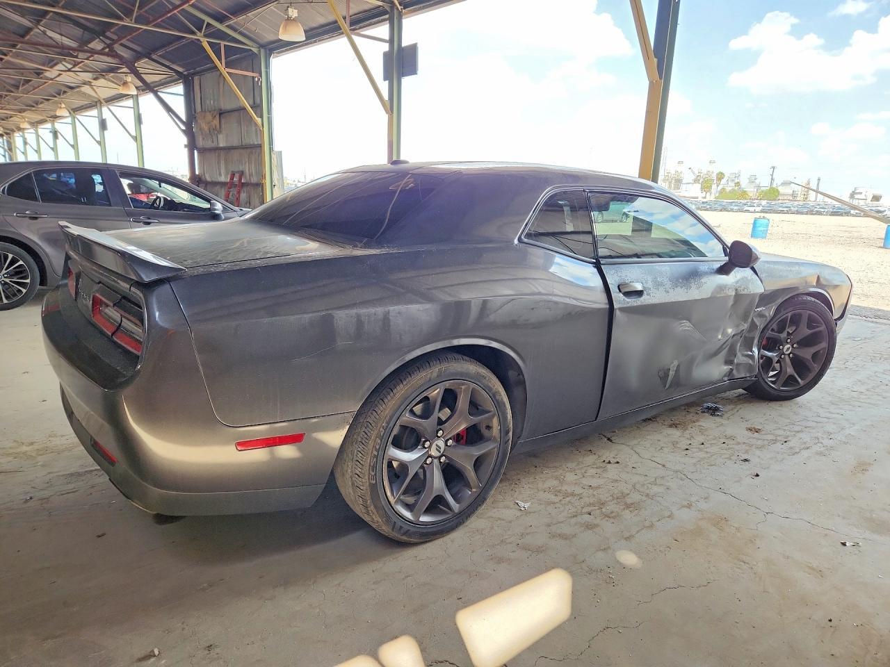 2019 Dodge Challenger R/T - zdjęcie 3