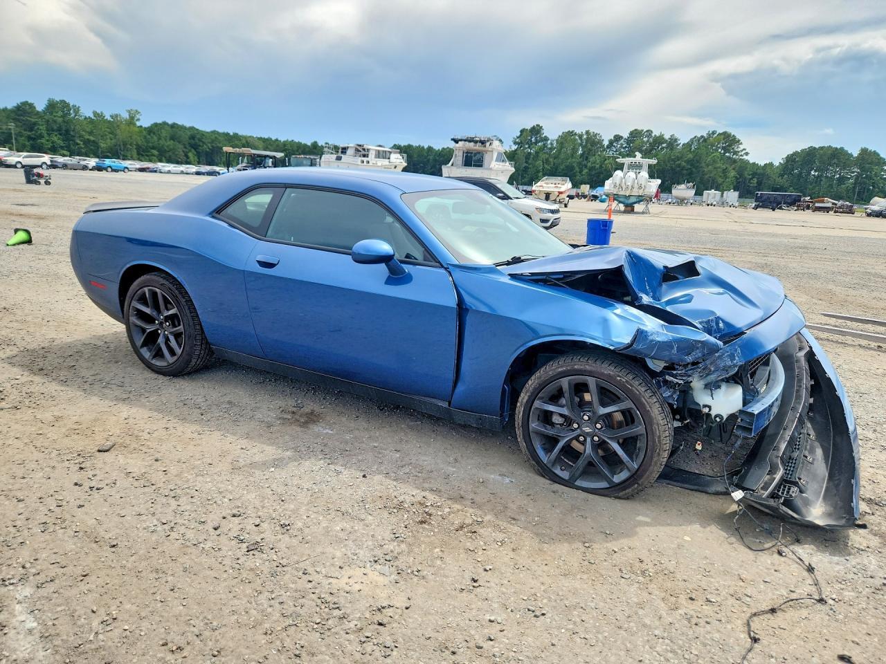 2022 Dodge Challenger Sxt - zdjęcie 4
