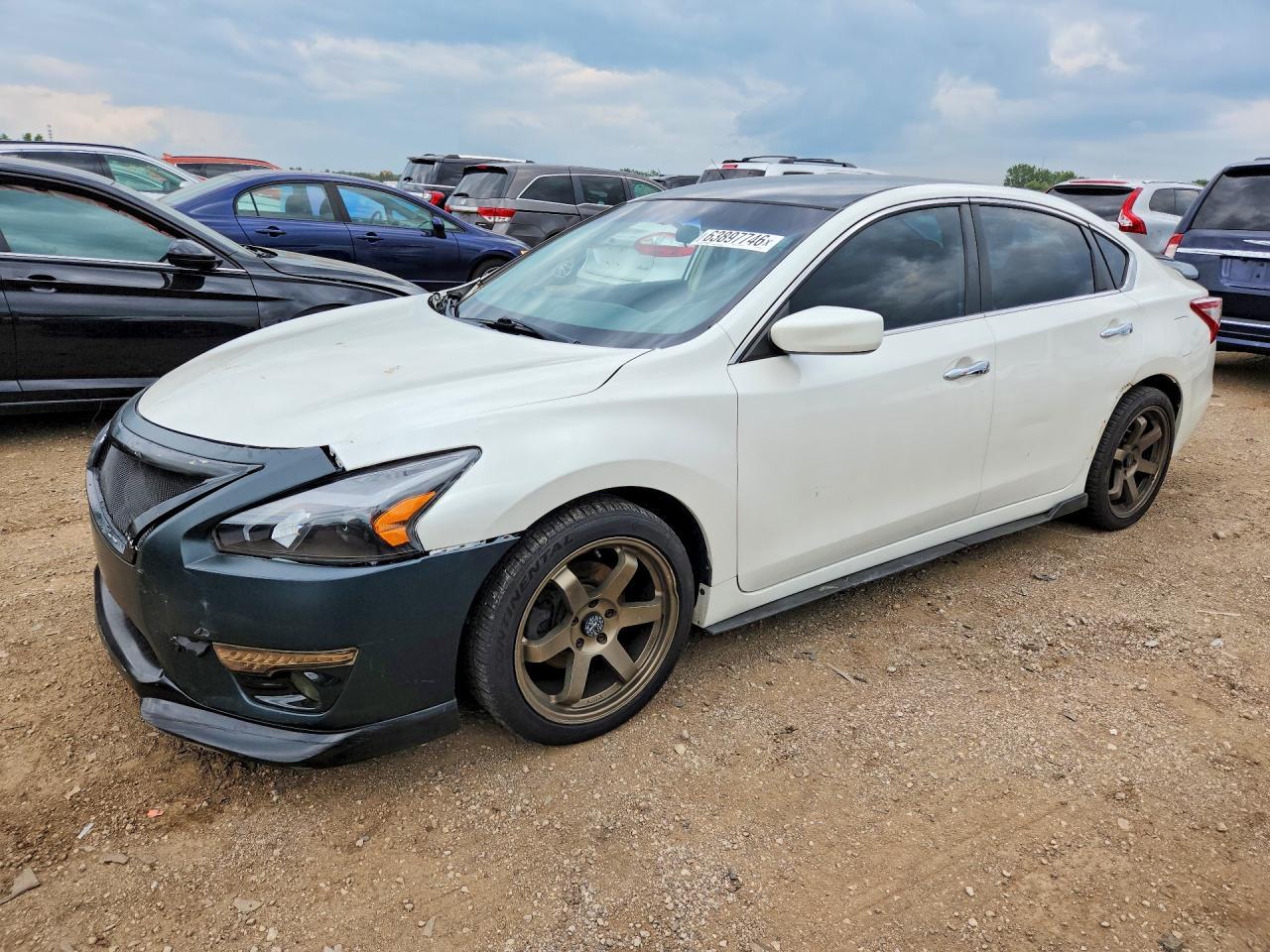 2013 Nissan Altima 2.5 - zdjęcie główne