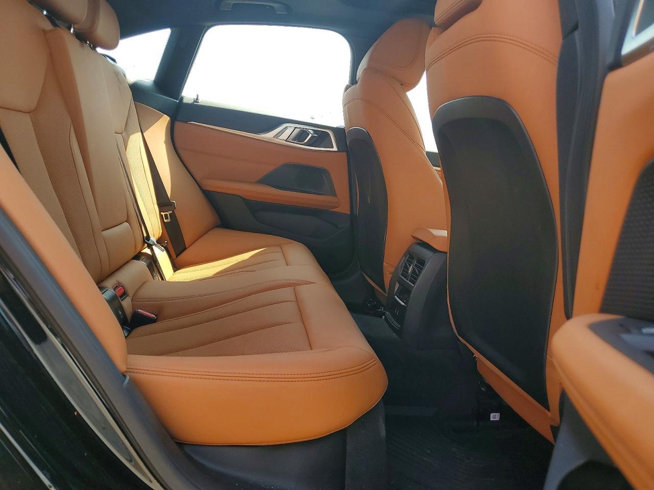 2025 BMW I4 xDrive 40 - zdjęcie 10