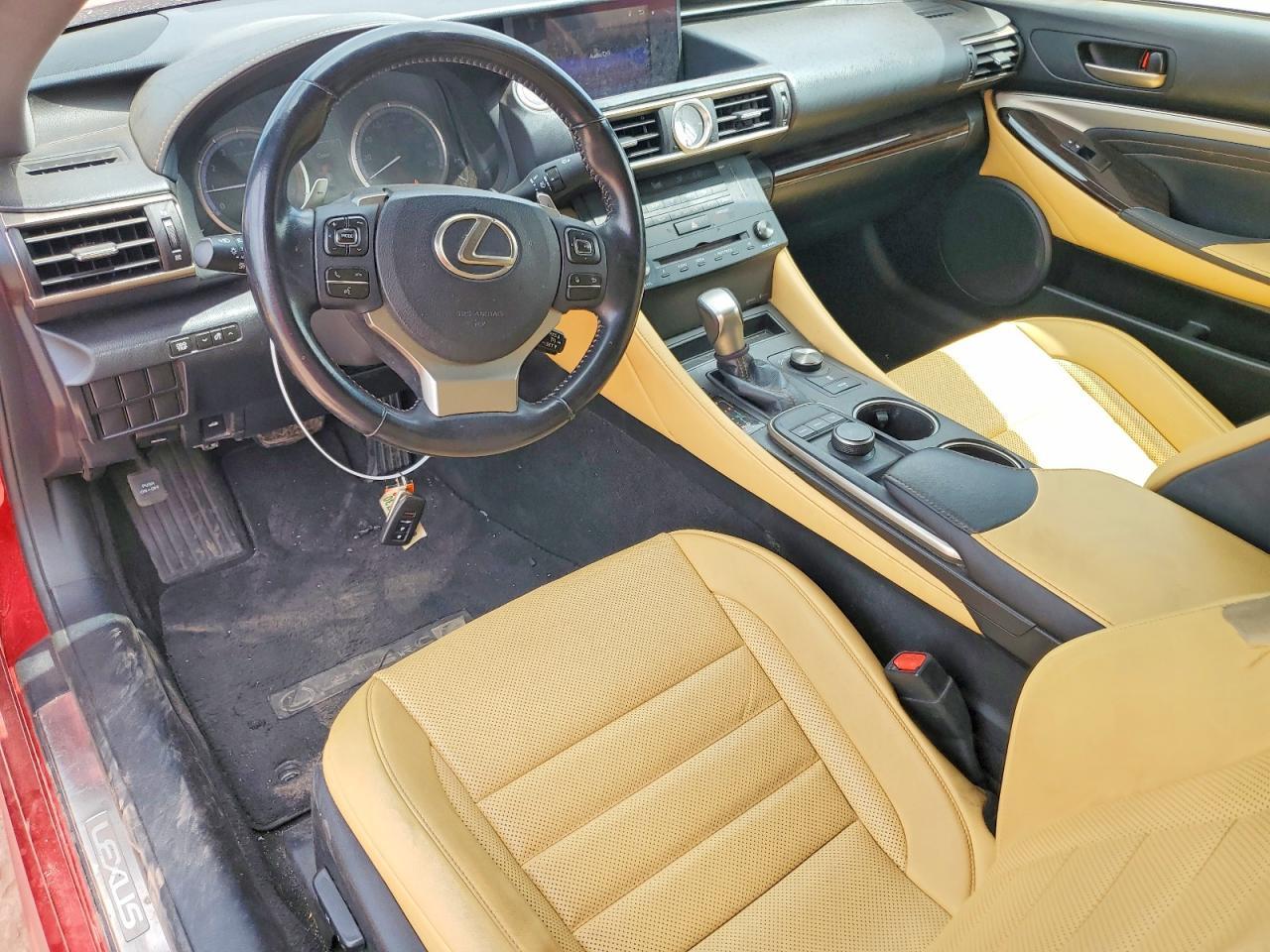2016 Lexus Rc 200T - zdjęcie 8