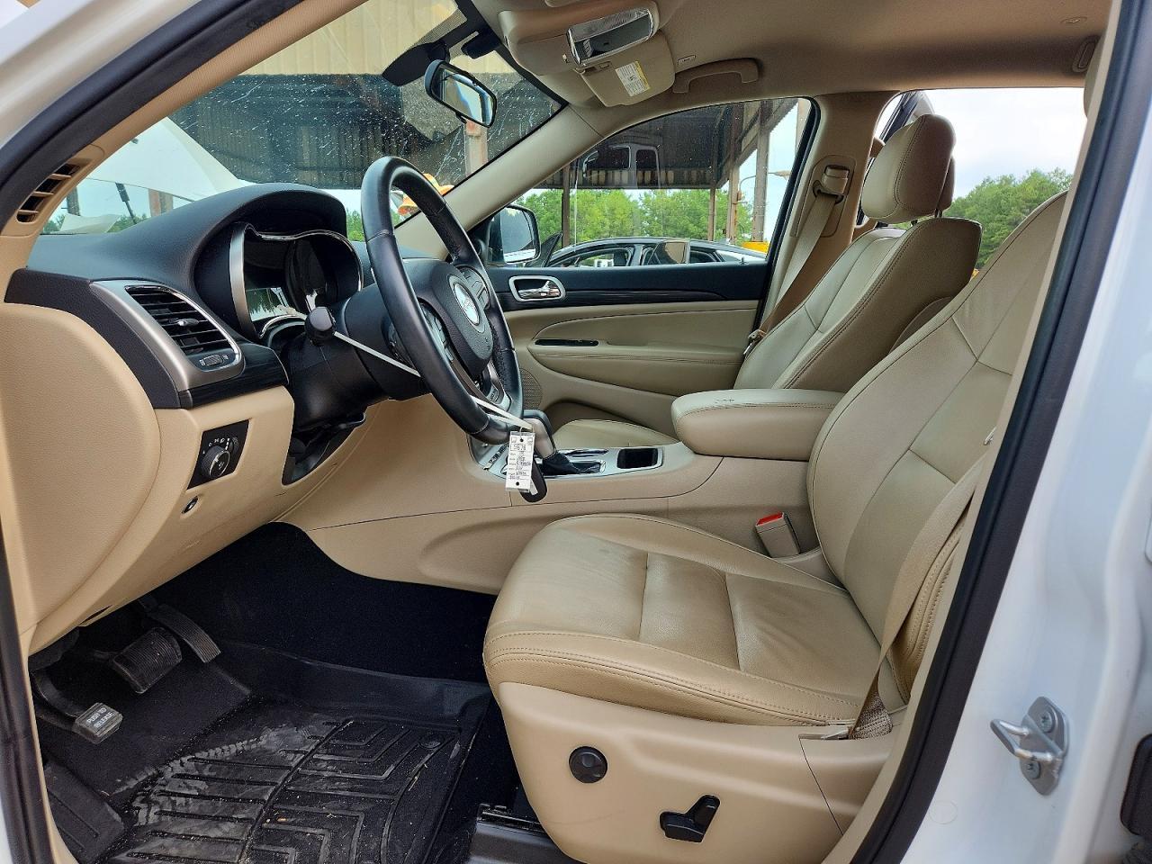 2019 Jeep Grand Cherokee Laredo - zdjęcie 7