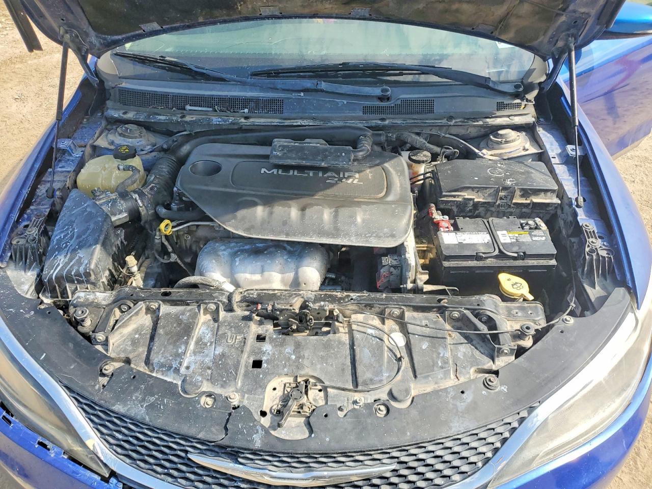 2015 Chrysler 200 Limited - zdjęcie 11