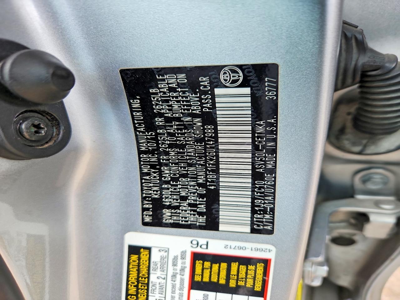 2016 Toyota Camry Le - zdjęcie 13