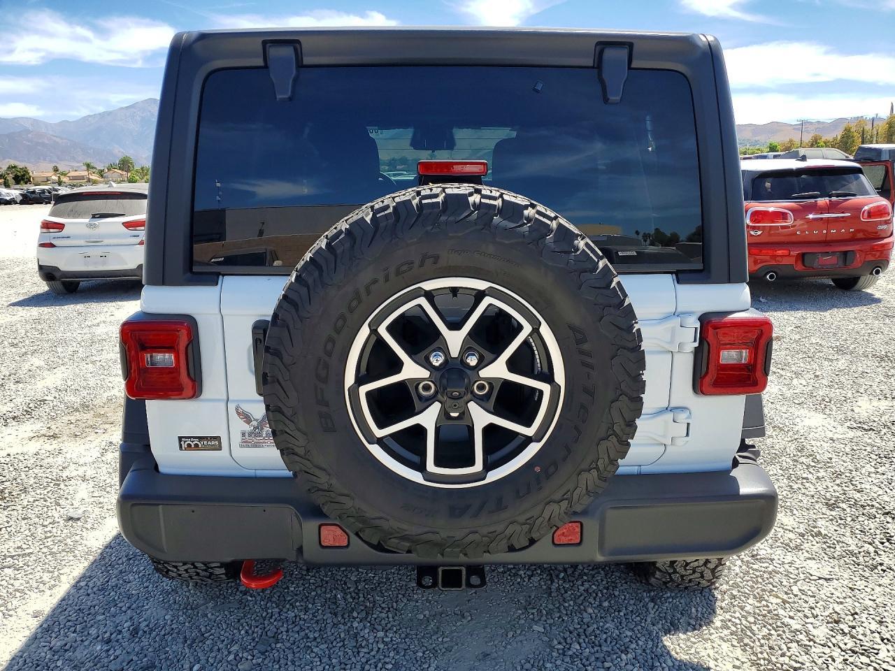 2026 Jeep Wrangler Rubicon - zdjęcie 6