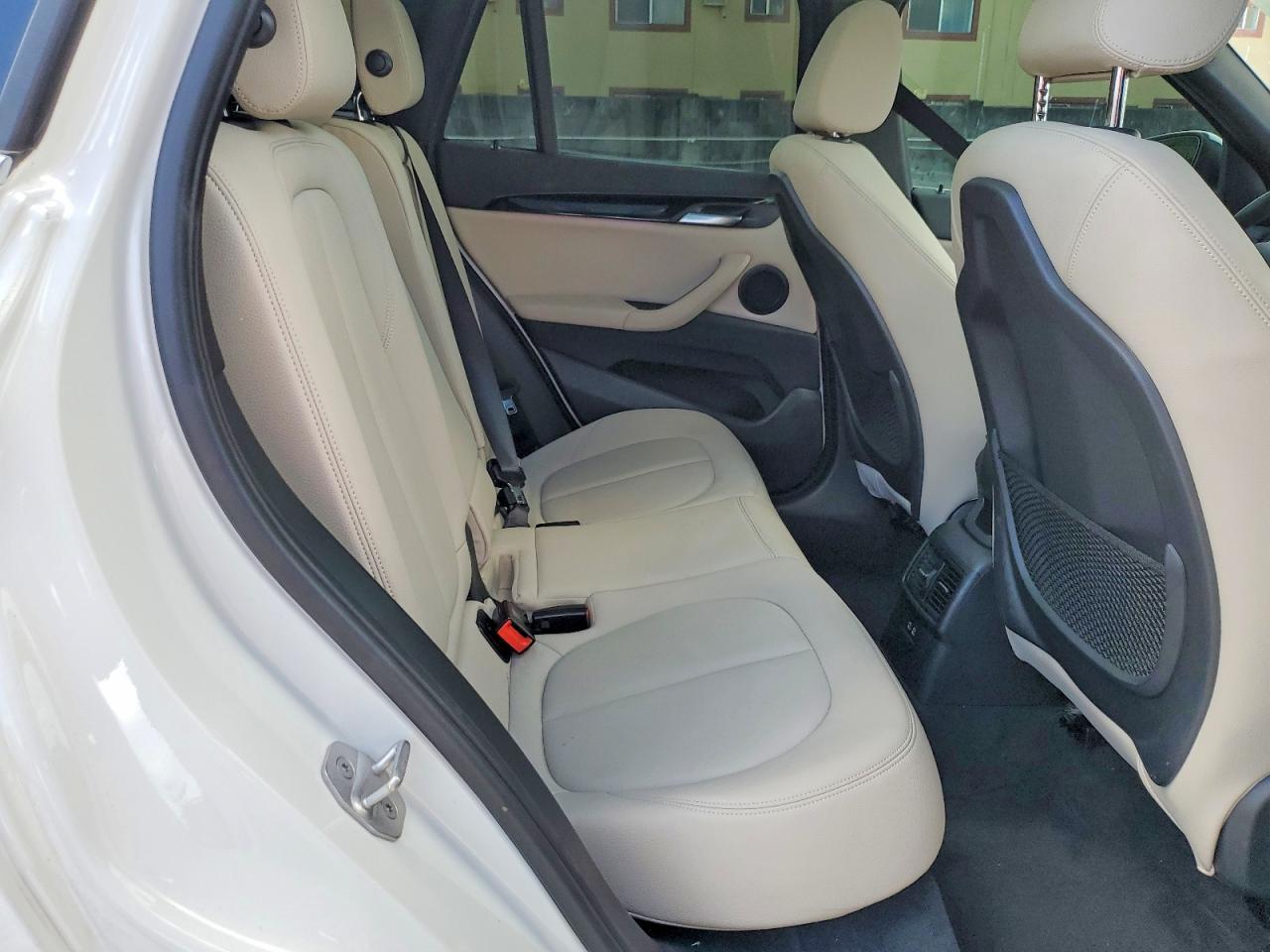 2021 BMW X1 Sdrive28I - zdjęcie 10