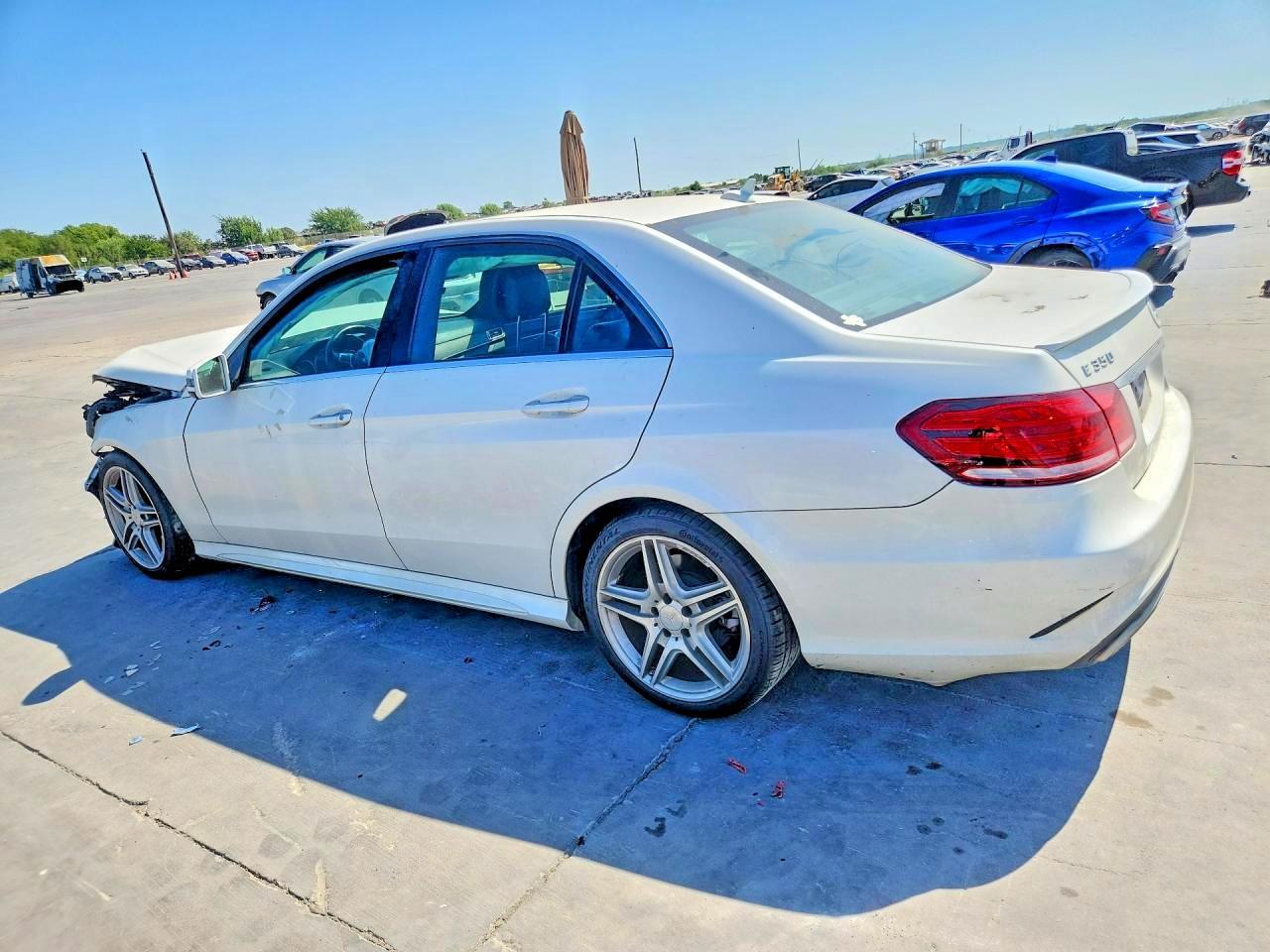 2014 Mercedes-Benz E 350 - zdjęcie 2