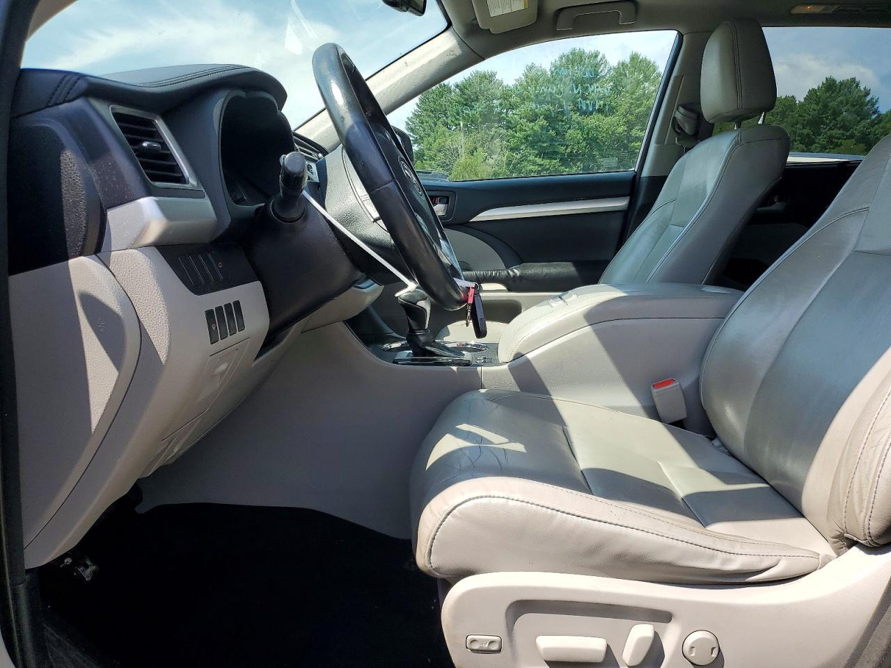 2016 Toyota Highlander Xle - zdjęcie 7