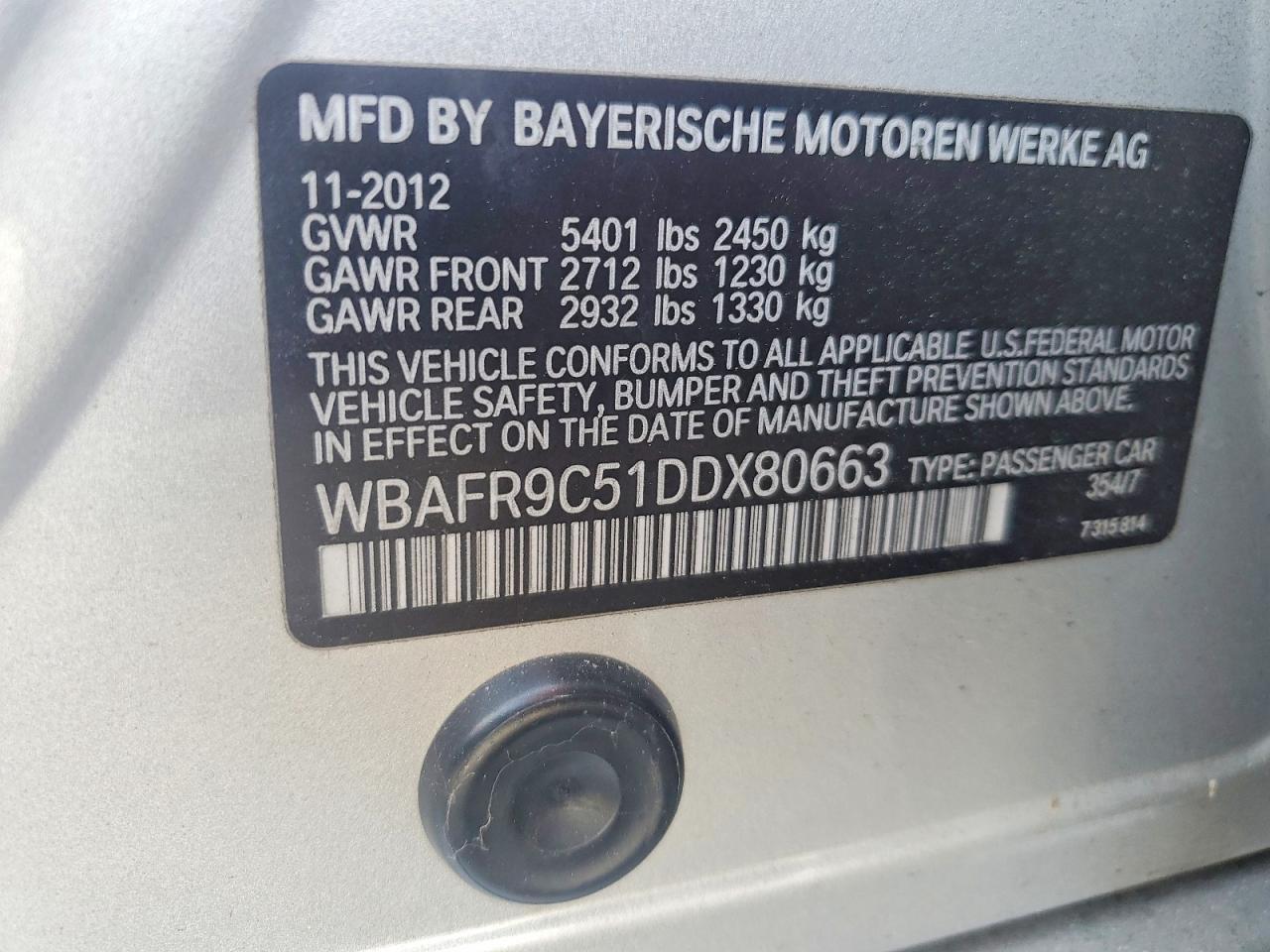 2013 BMW 550 I - zdjęcie 12