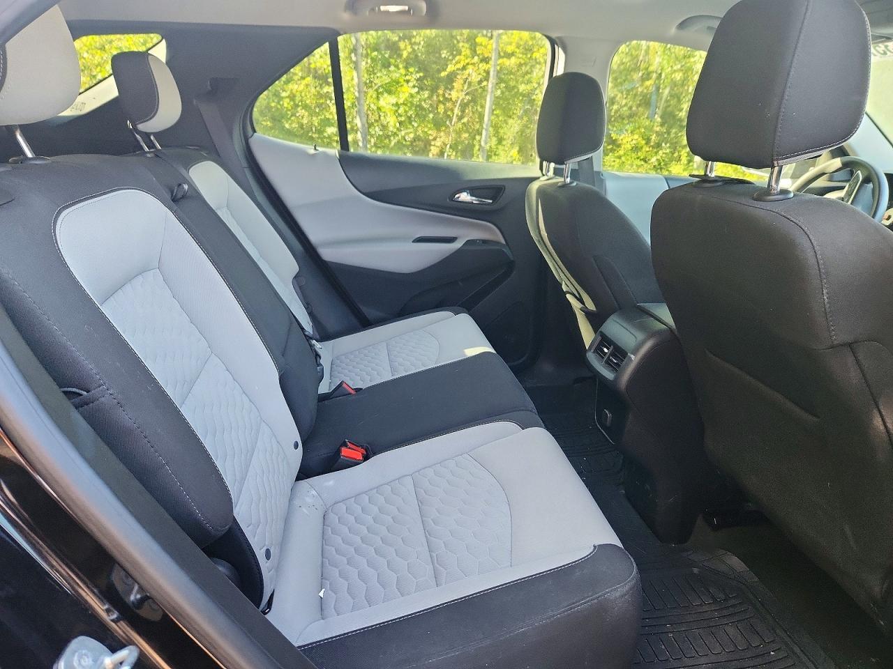 2018 Chevrolet Equinox Ls - zdjęcie 11