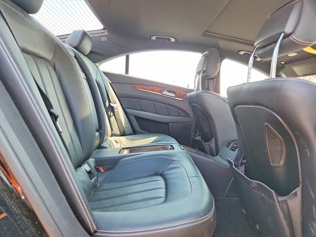 2014 Mercedes-Benz Cls 550 4Matic - zdjęcie 10