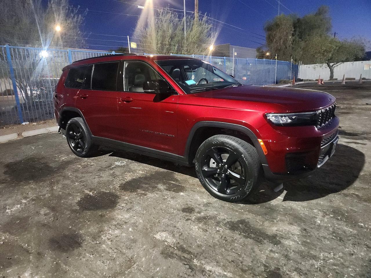 2023 Jeep Grand Cherokee L Laredo - zdjęcie 4