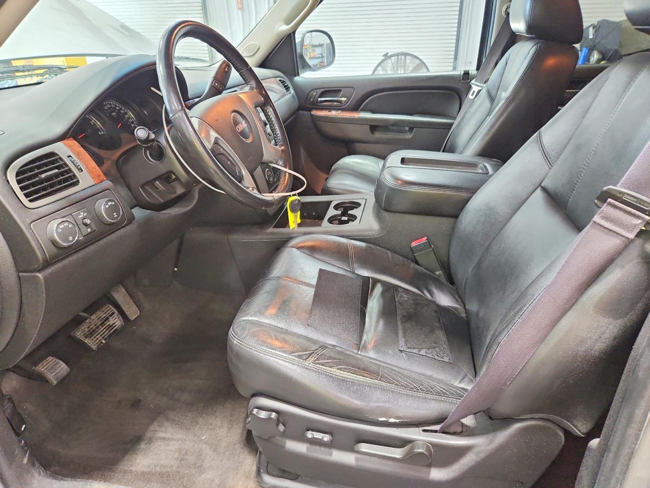 2014 GMC Yukon Slt - zdjęcie 7