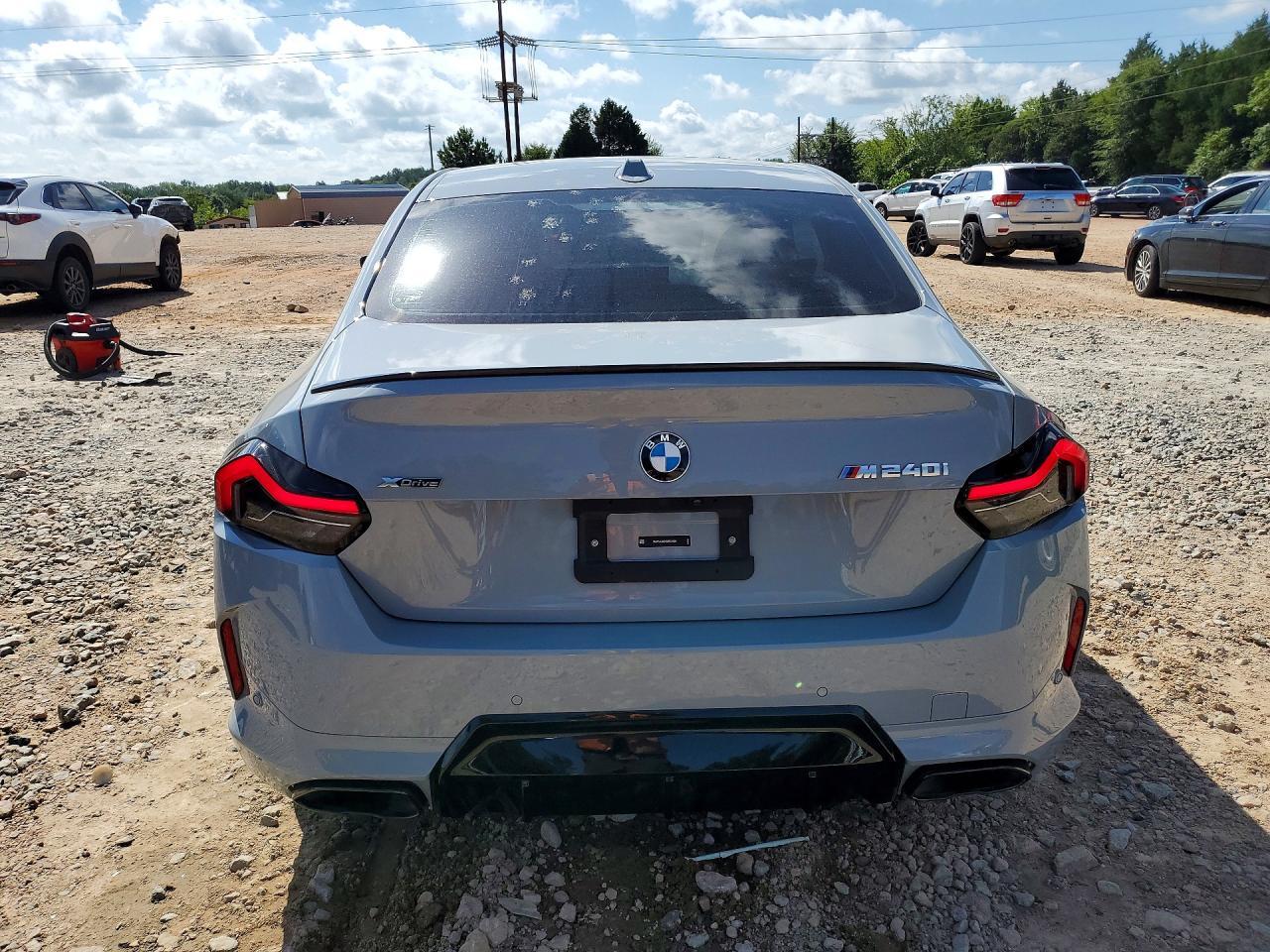 2025 BMW M240Xi - zdjęcie 6
