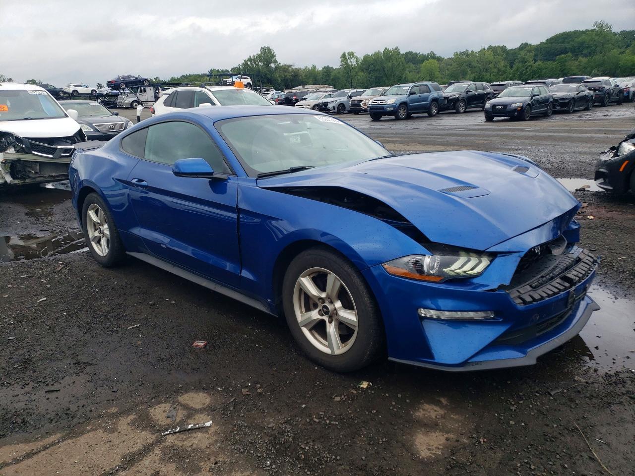 2018 Ford Mustang - zdjęcie 4