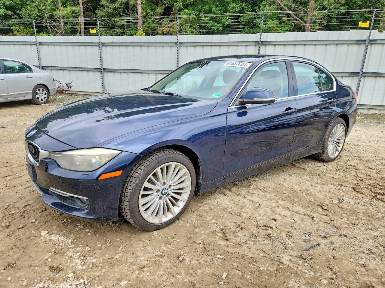 2015 BMW Seria 3 328i - zdjęcie główne