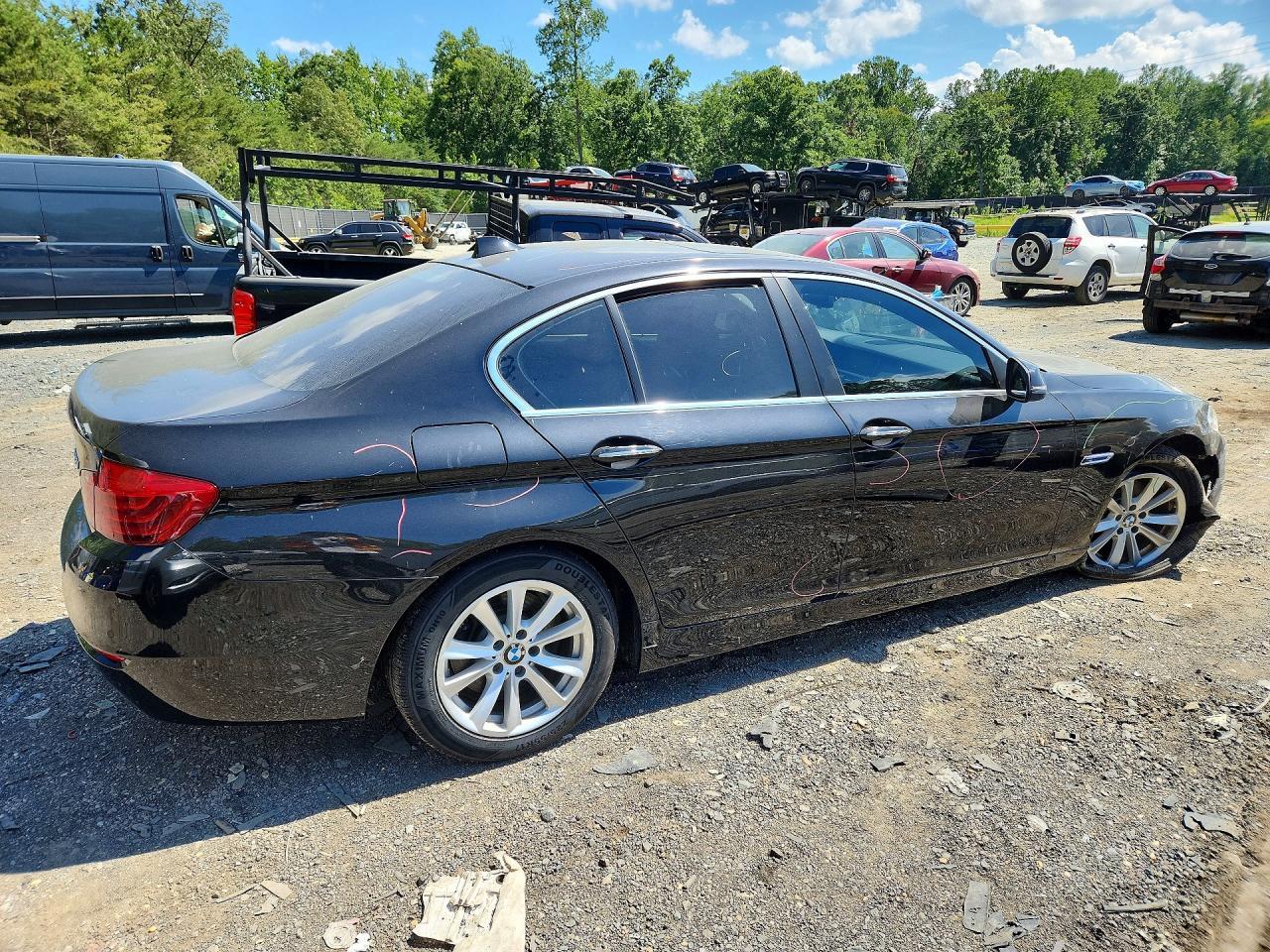 2014 BMW Seria 5 528i - zdjęcie 3