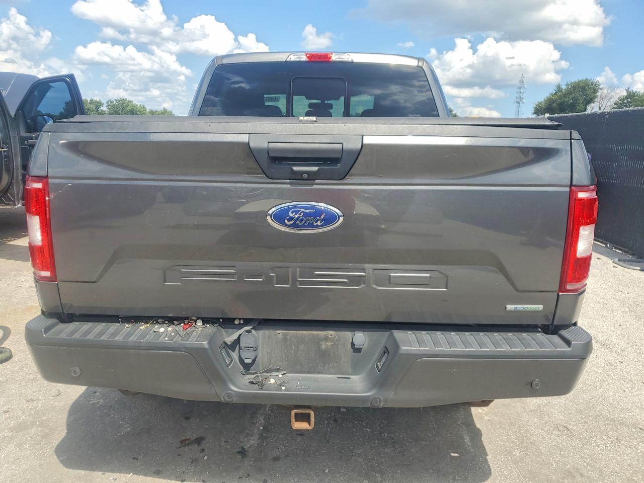 2020 Ford F150 Supercrew - zdjęcie 6