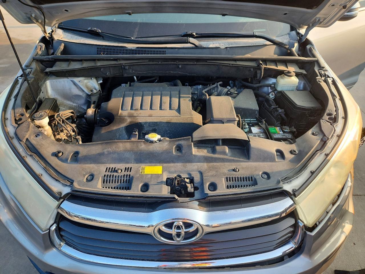2015 Toyota Highlander Xle - zdjęcie 12
