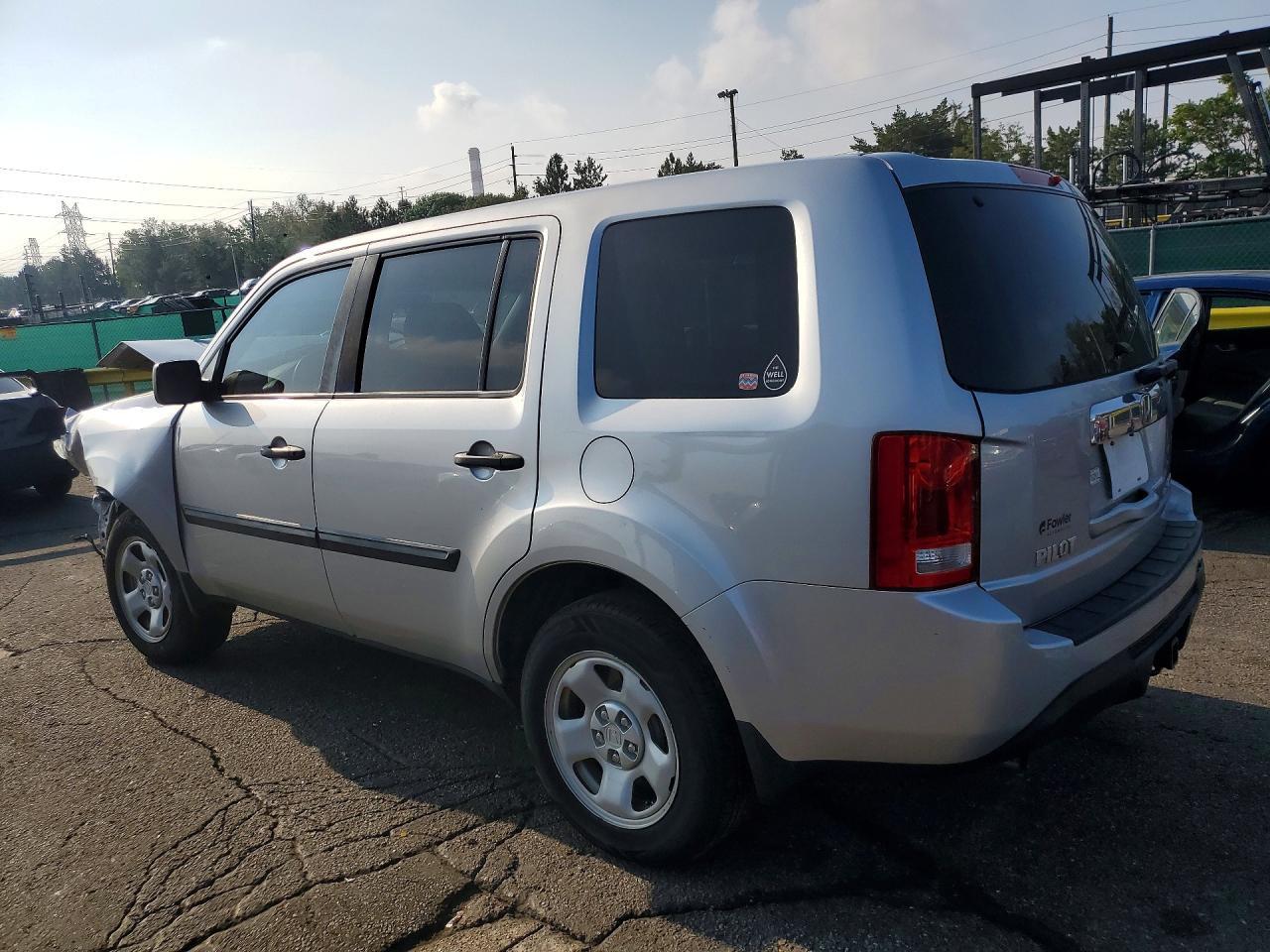 2015 Honda Pilot Lx - zdjęcie 2