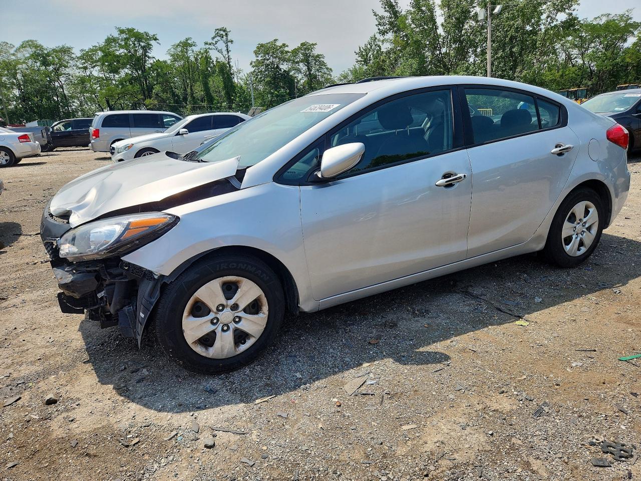 2016 Kia Forte Lx - zdjęcie główne
