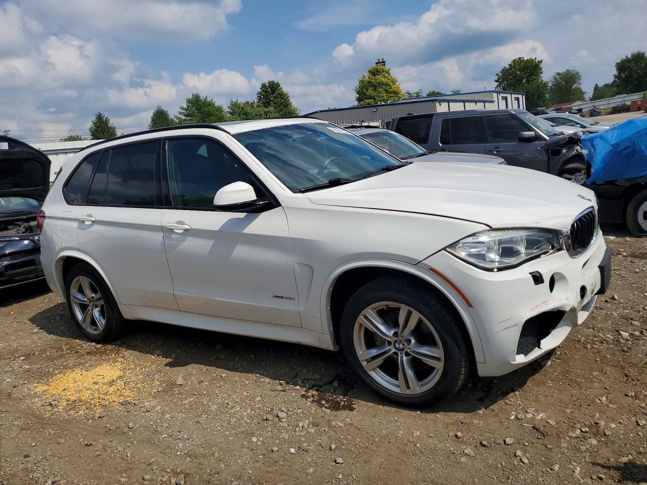 2016 BMW X5 xDrive35I - zdjęcie 4
