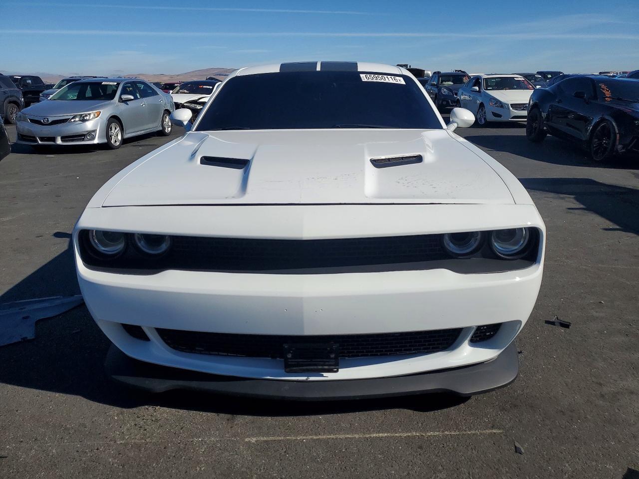 2016 Dodge Challenger R/T - zdjęcie 5