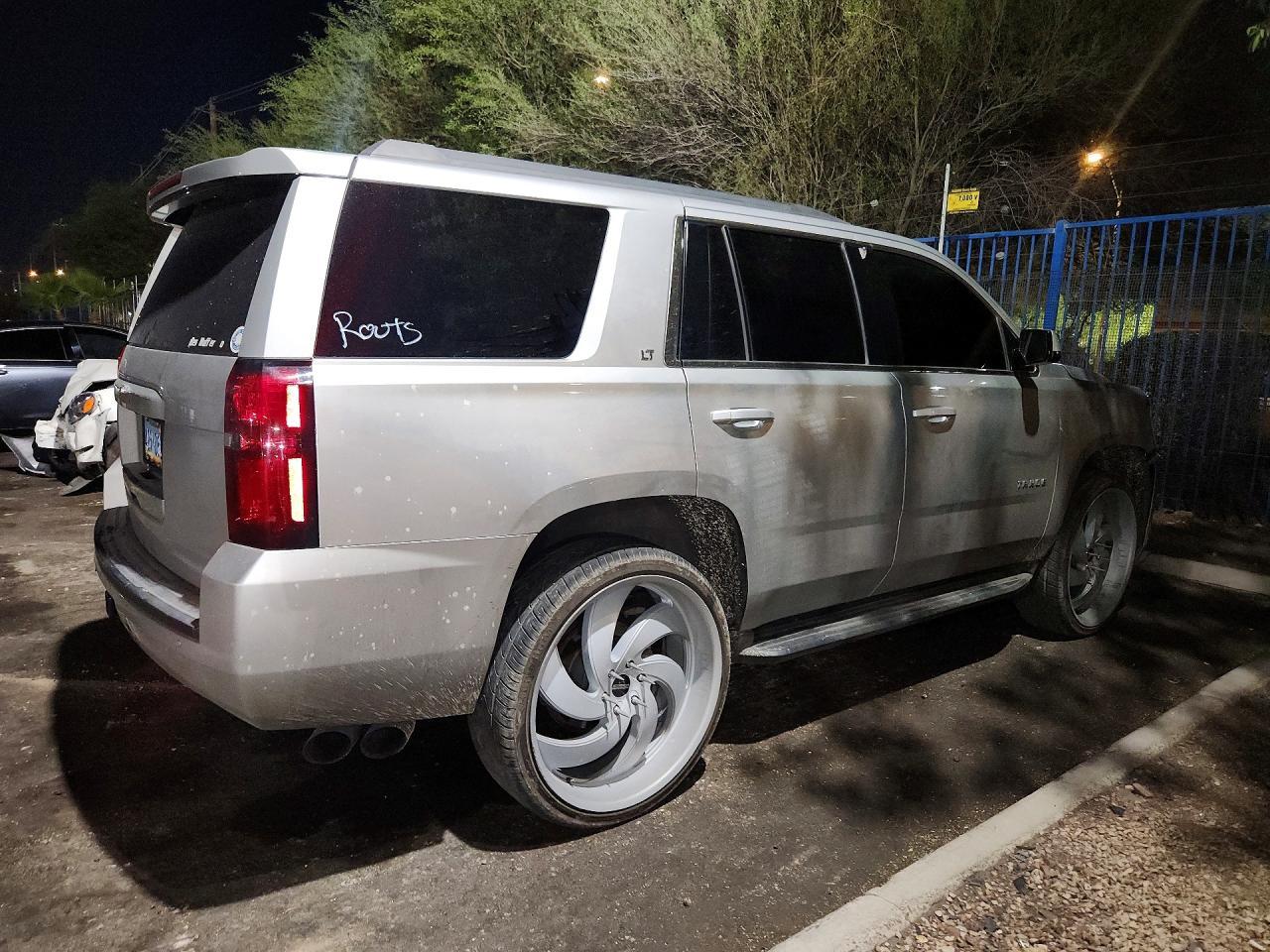2017 Chevrolet Tahoe C1500 Lt - zdjęcie 3