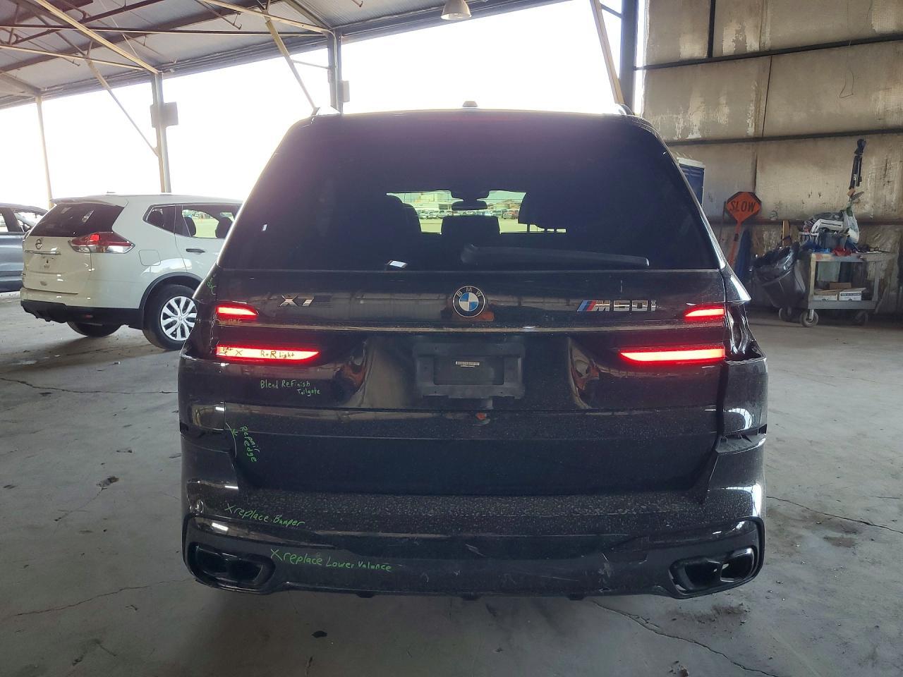 2023 BMW X7 M60I - zdjęcie 6