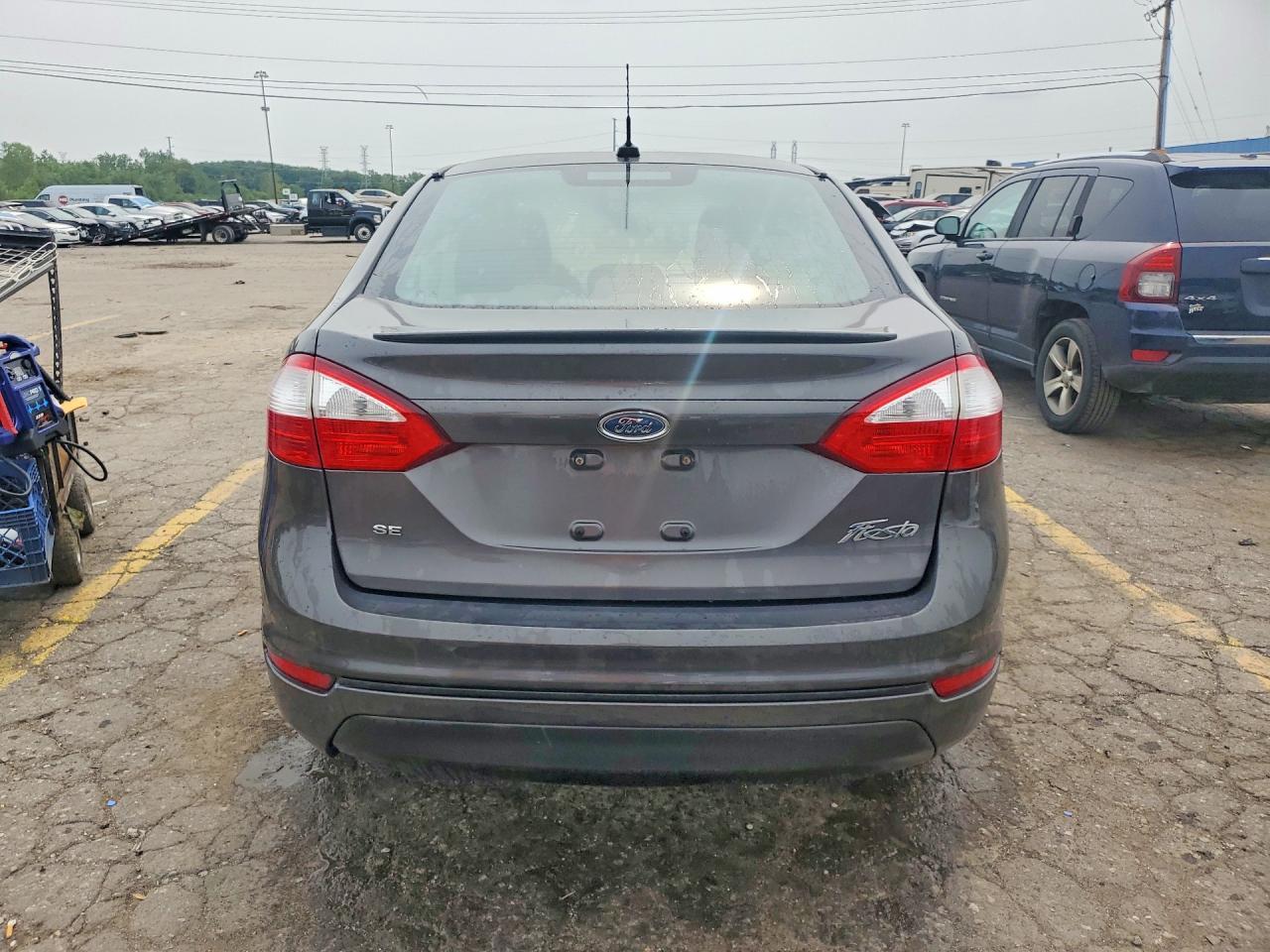 2017 Ford Fiesta Se - zdjęcie 6