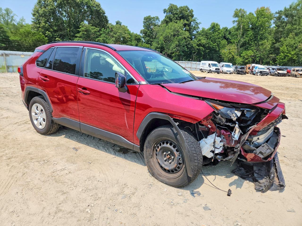 2021 Toyota Rav4 Le - zdjęcie 4