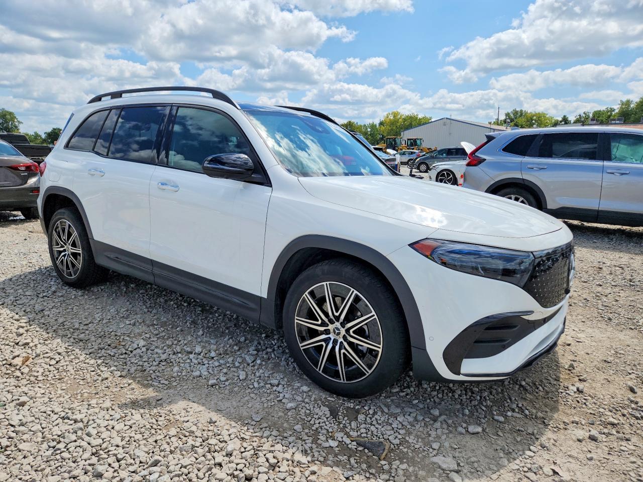 2024 Mercedes-Benz Eqb 350 4Matic - zdjęcie 4