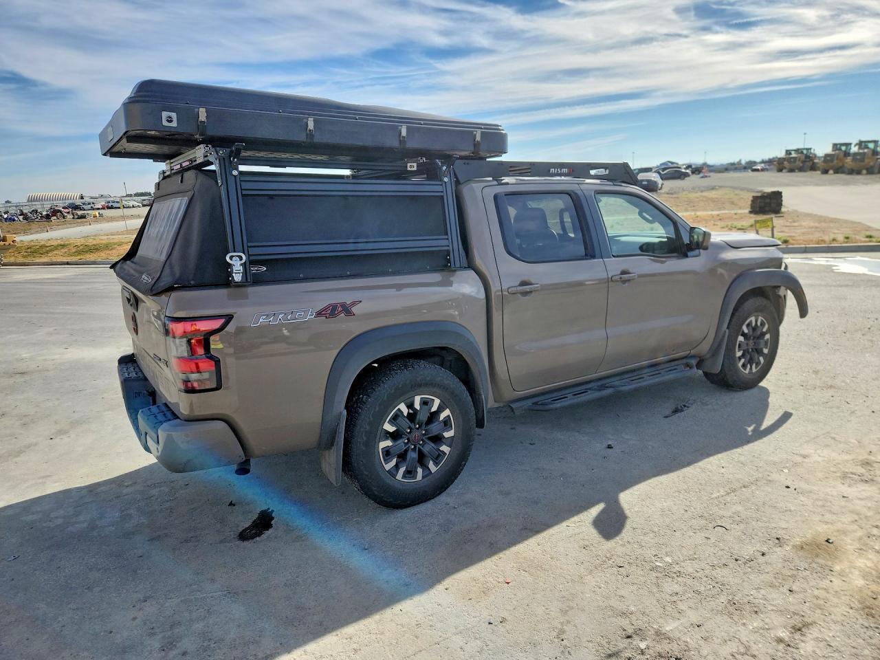 2023 Nissan Frontier Pro-4X - zdjęcie 3