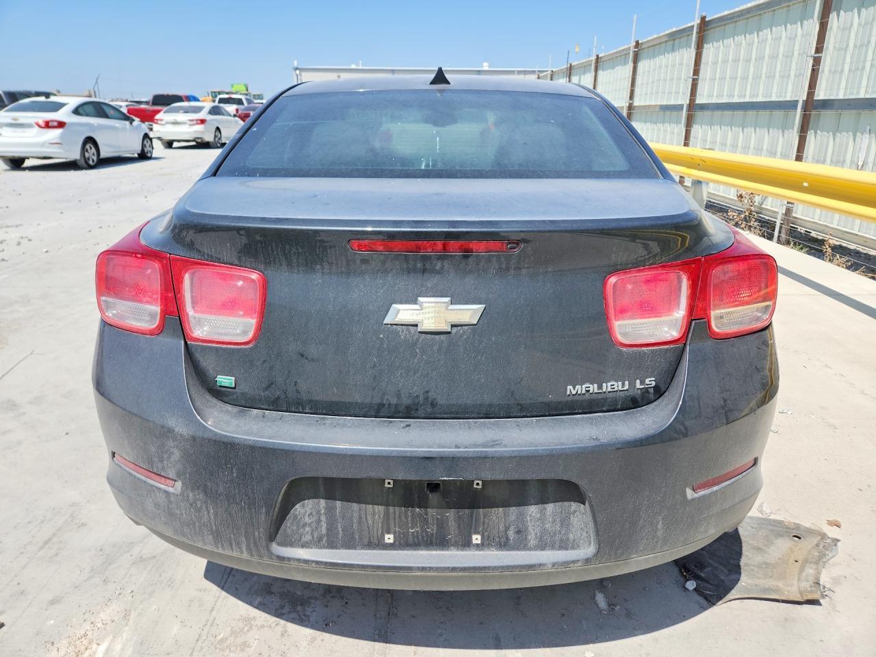 2014 Chevrolet Malibu Ls - zdjęcie 6