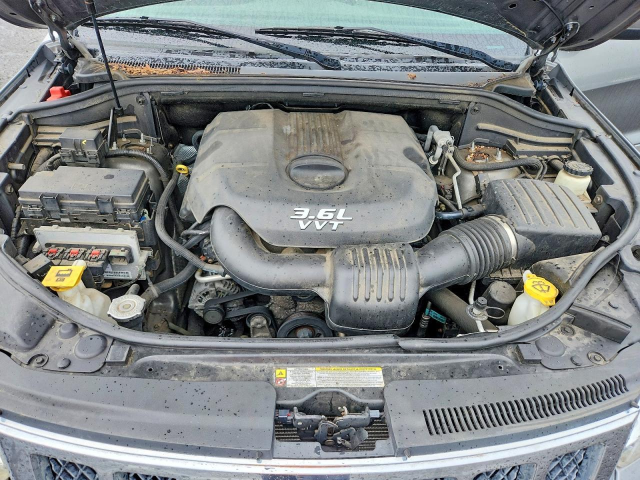 2013 Jeep Grand Cherokee Laredo - zdjęcie 12