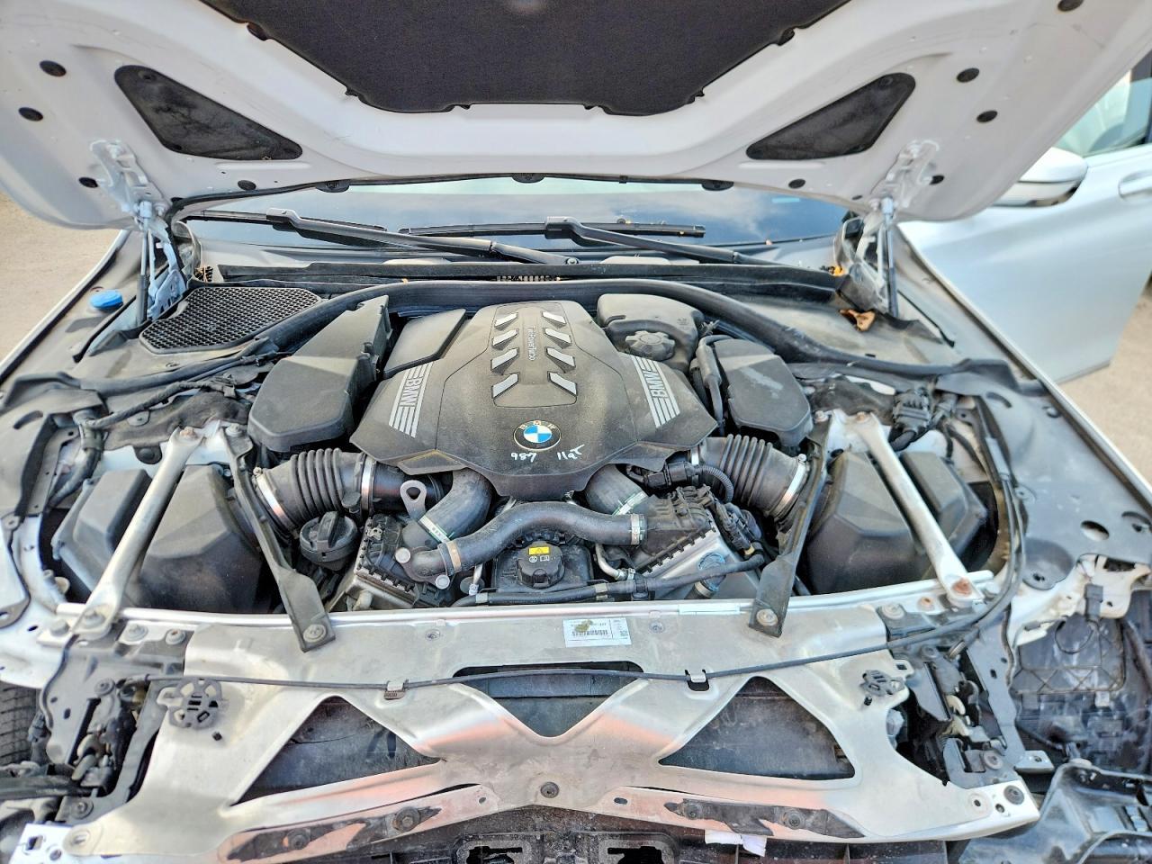 2021 BMW Seria 7 750i - zdjęcie 11