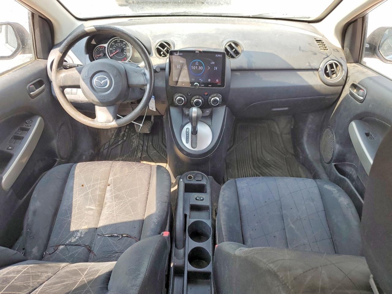 2013 Mazda Mazda2 - zdjęcie 8