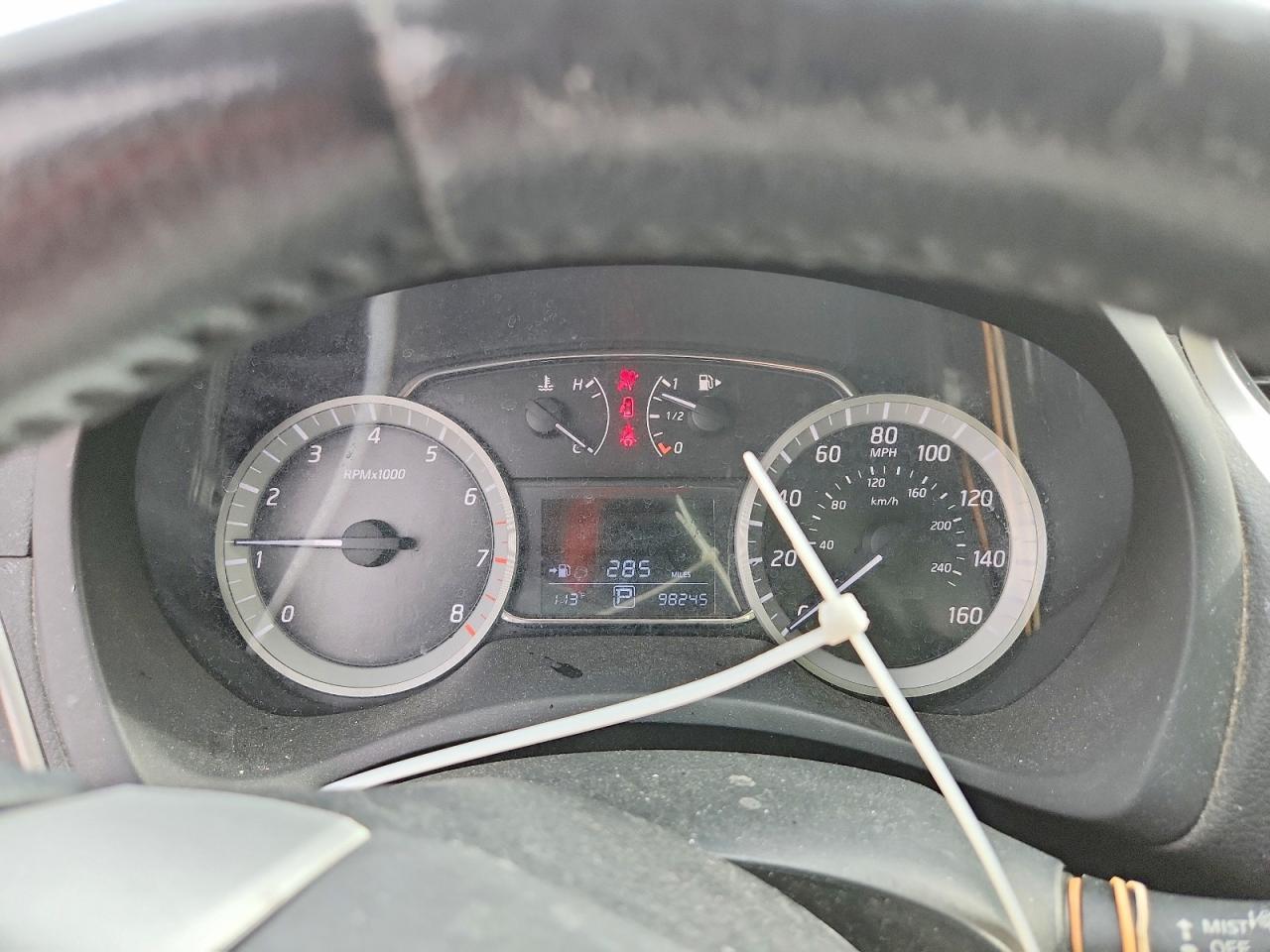 2014 Nissan Sentra Sr - zdjęcie 9