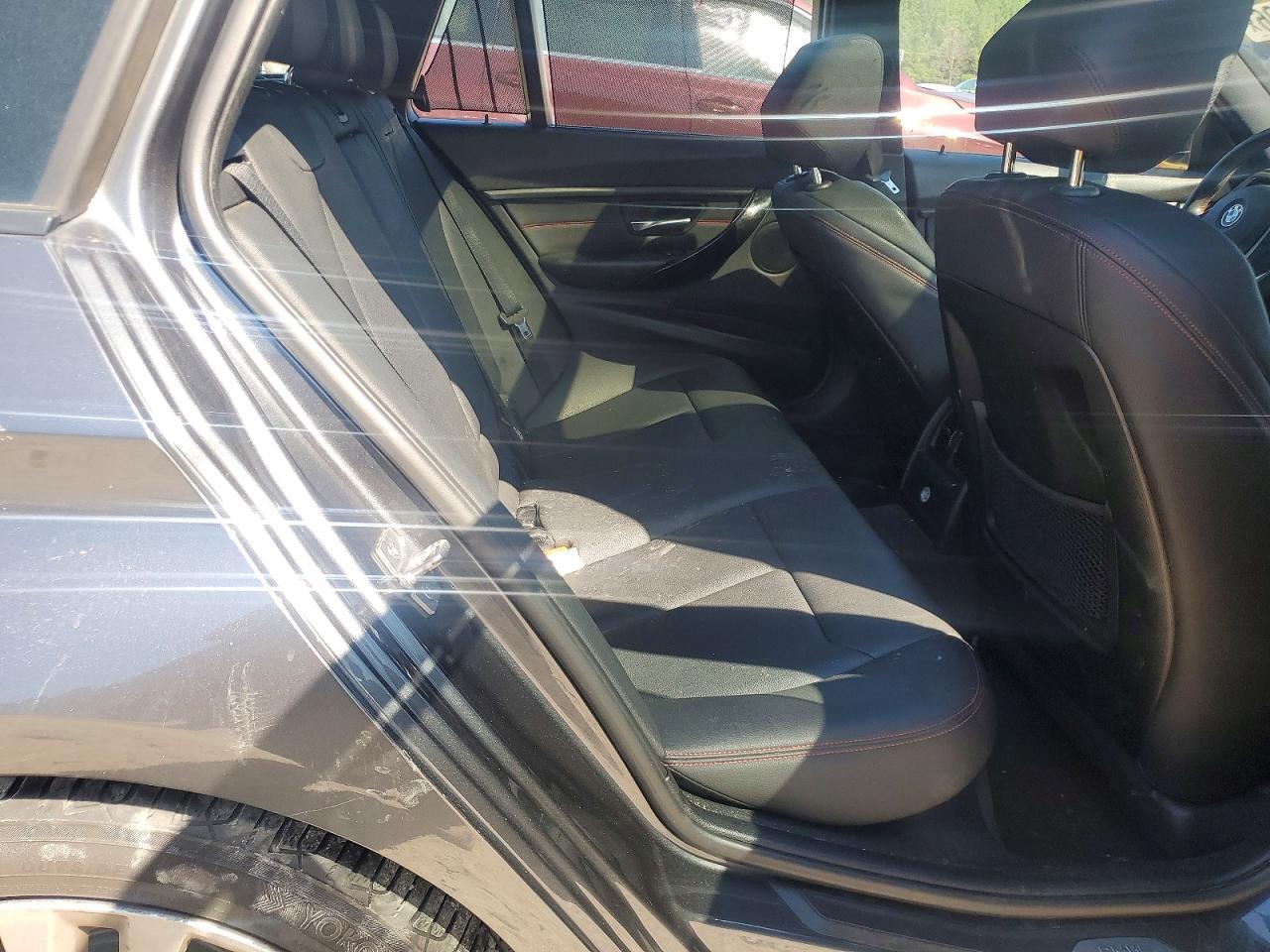 2014 BMW Seria 3 328i - zdjęcie 10