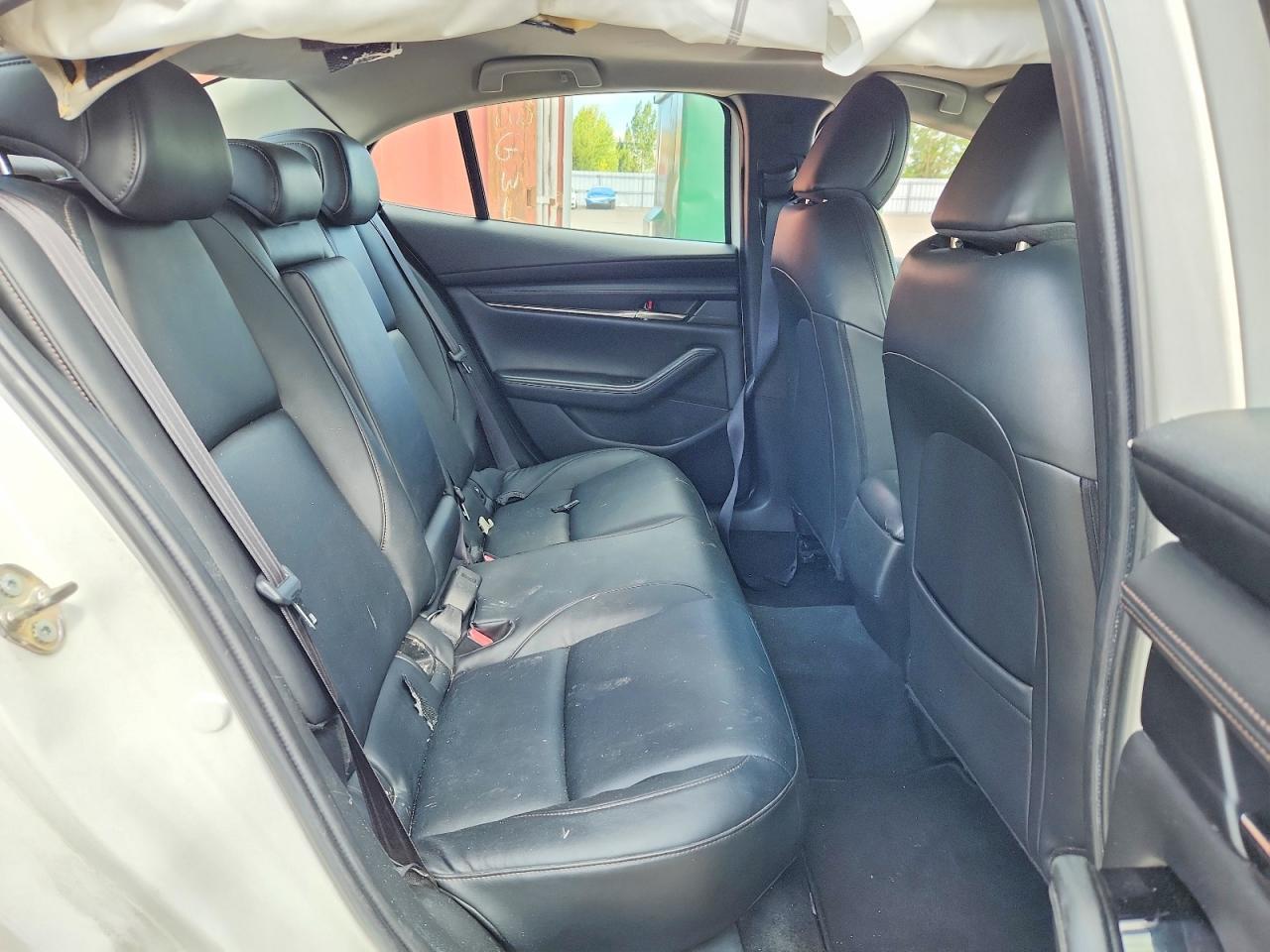 2019 Mazda 3 Preferred Plus - zdjęcie 10