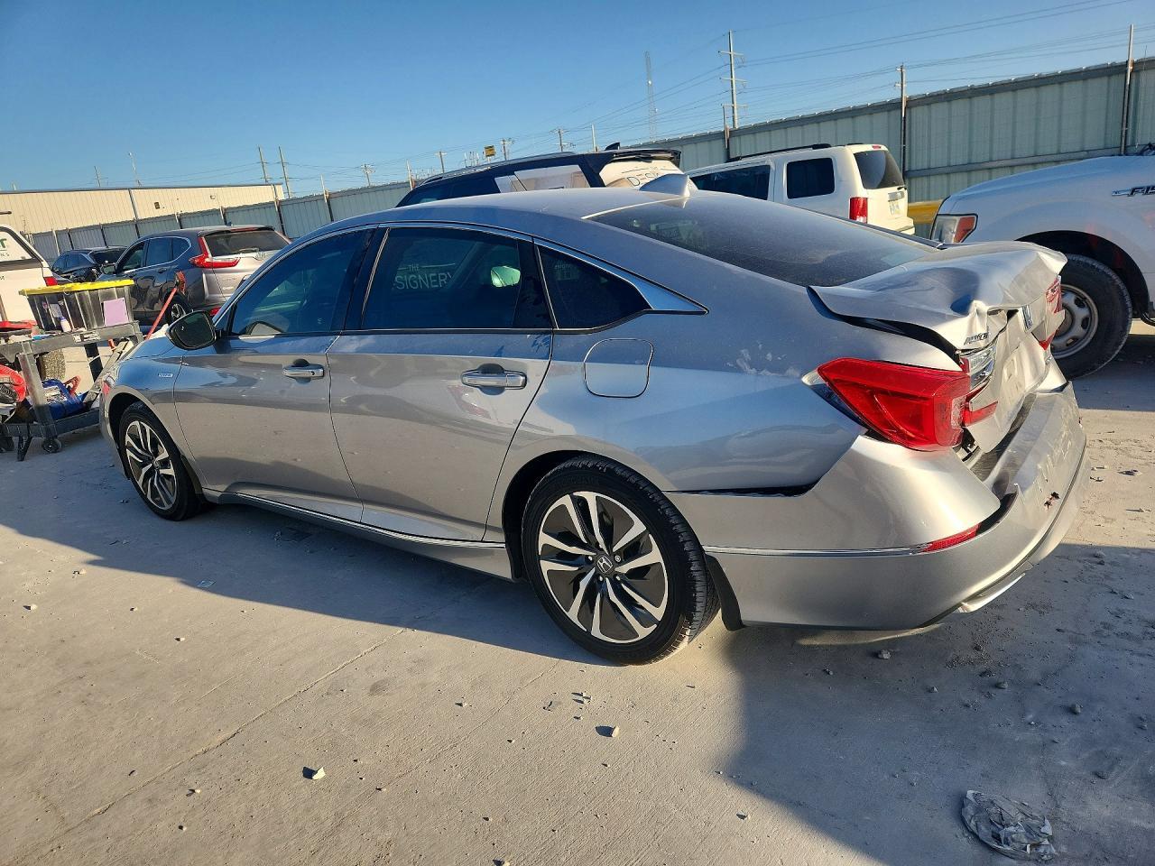2021 Honda Accord Hybrid Ex - zdjęcie 2