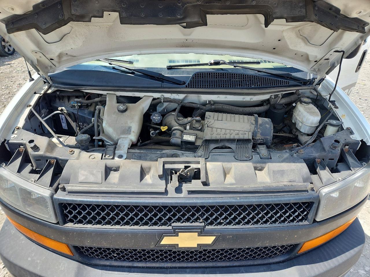 2020 Chevrolet Express G2500 - zdjęcie 12