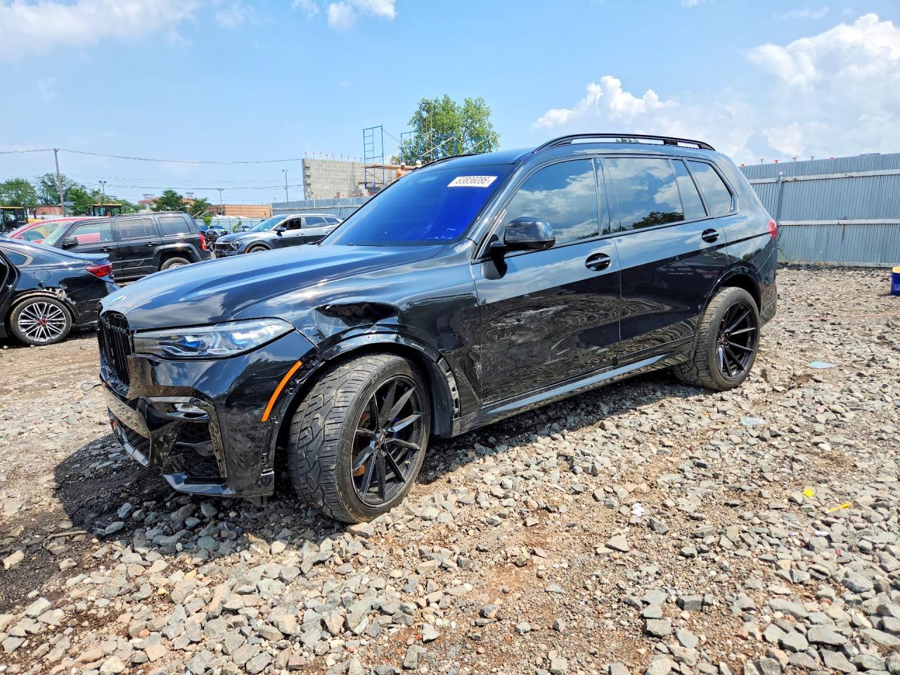 2020 BMW X7 M50I - zdjęcie główne