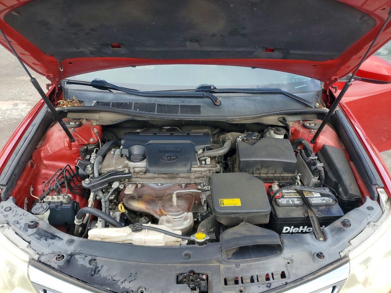 2014 Toyota Camry Le - zdjęcie 11